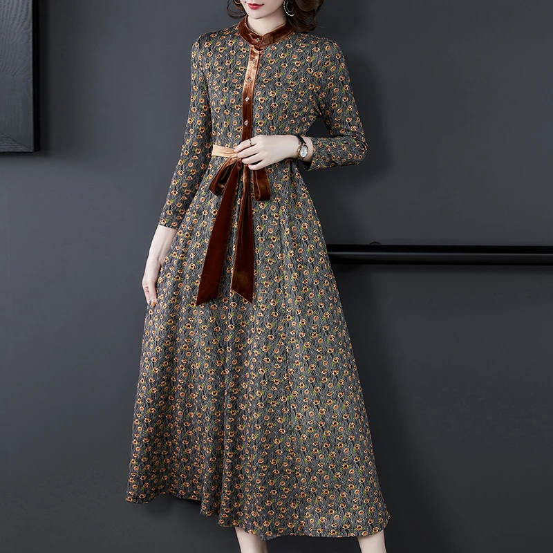 

Autumn 2021 New Women's Large size Knitted Stitching Dress High-end Temperament Over-the-knee Color Mid-length Dress Female s311