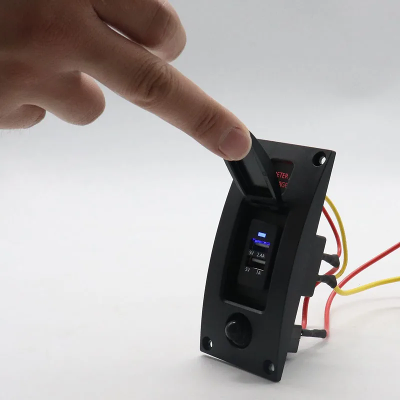 

12/24V Ship Modification 5v3.4a Waterproof USB Charging Panel With Overload Protector For Boat Ship RV BUS