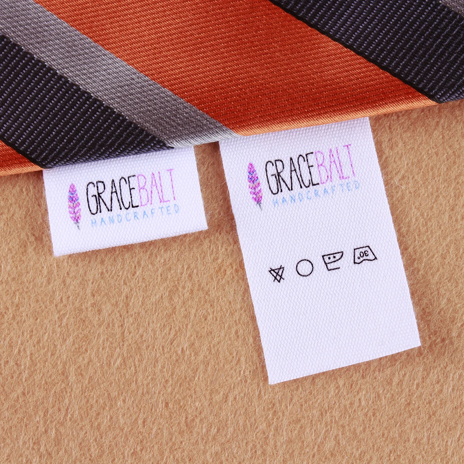 

Тканевая этикетка, швейная этикетка, персонализированная этикетка на заказ, вязальная этикетка, этикетка для одежды, бирки с именем, бирки с...