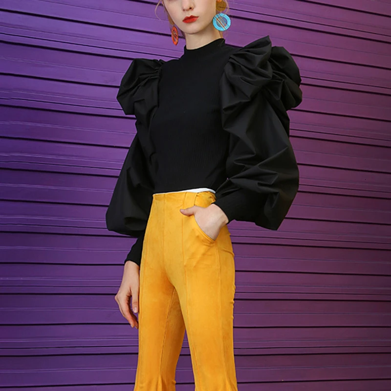 Женский вязаный свитер TWOTWINSTYLE пуловер с круглым вырезом рукавами-фонариками и