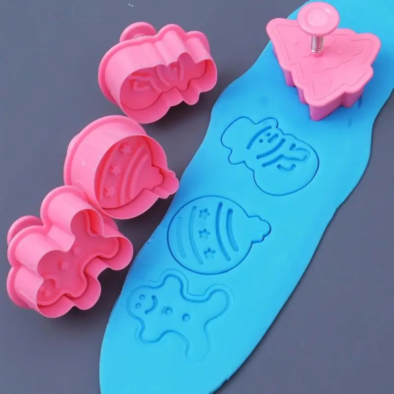 

New 4Pcs/set Cookie Stamp Biscuit DIY Mold Christmas 3D Cookie Cake Plunger Cutter Baking Mould Fondant Cake Decorating Tools