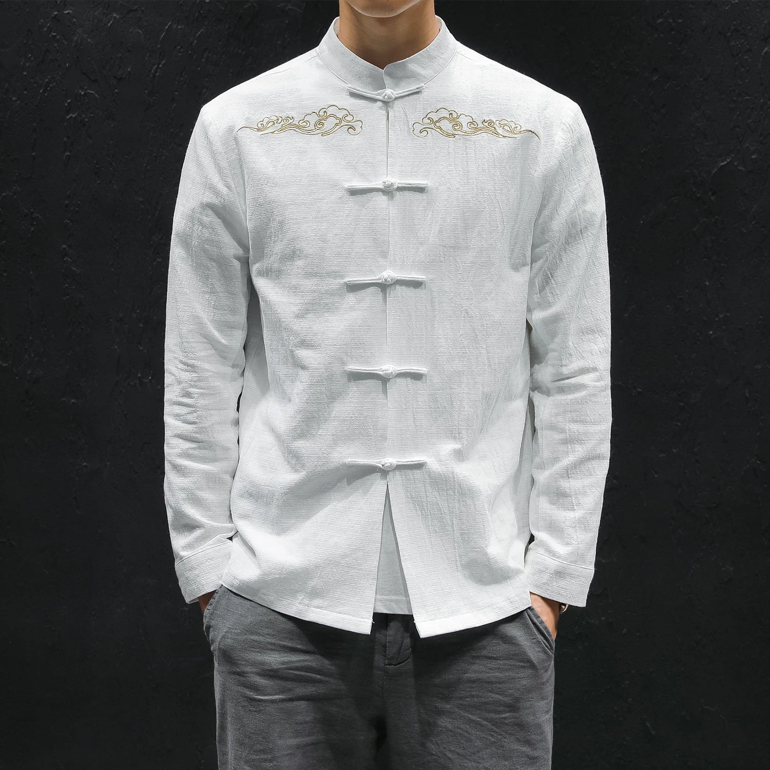 

Spring and autumn new men's large linen embroidery shirt Chinese style retro cotton linen disc button long sleeve shirt