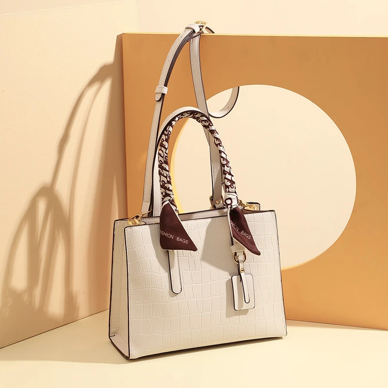 

Новая европейская Сумка-тоут из искусственной кожи 2021, дизайнерская женская Портативная сумка-мессенджер с каменным узором на одно плечо д...