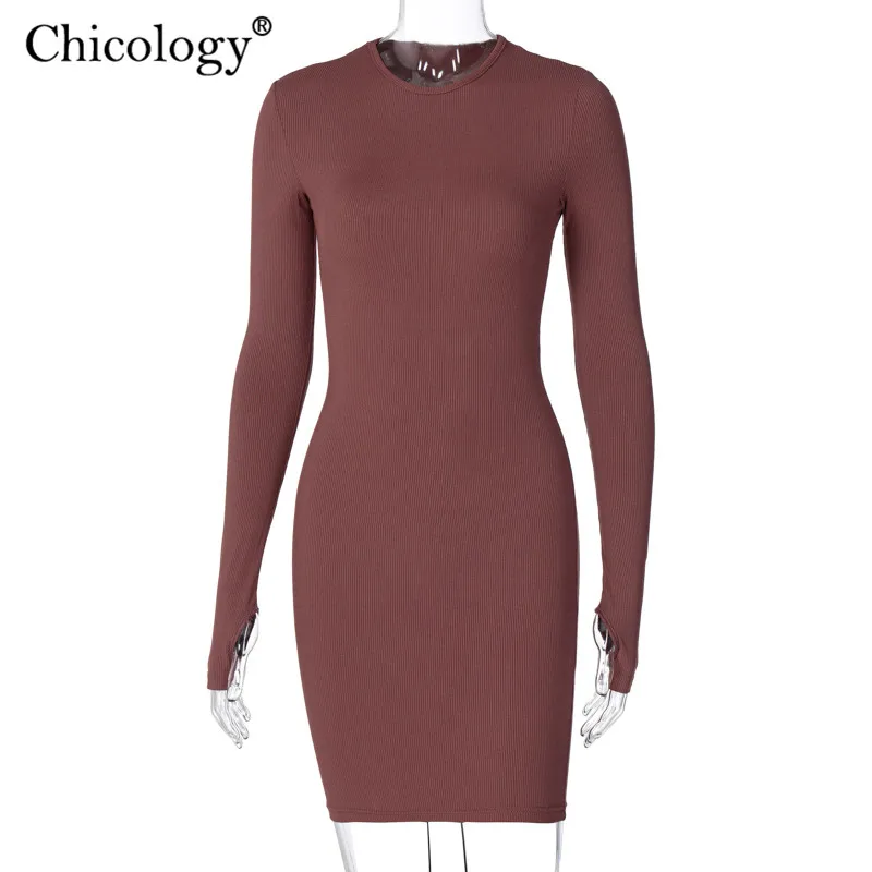 Chicology однотонное облегающее мини-платье в рубчик с длинным рукавом модель 2020