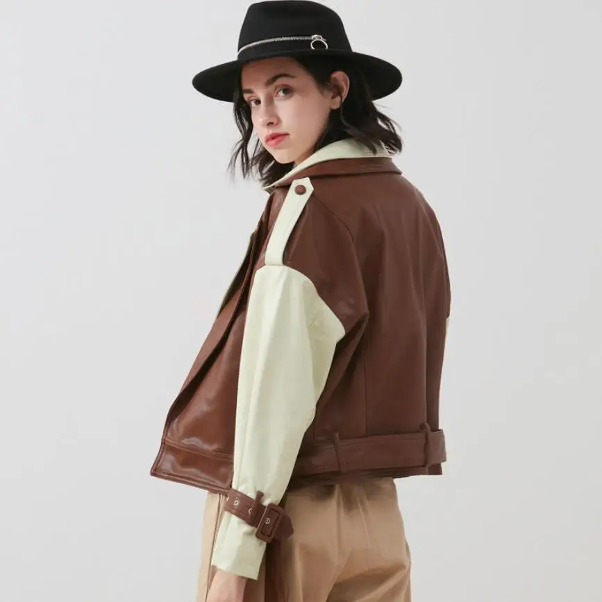 Модное короткое теплое пальто из искусственной кожи с паровозиком Женская