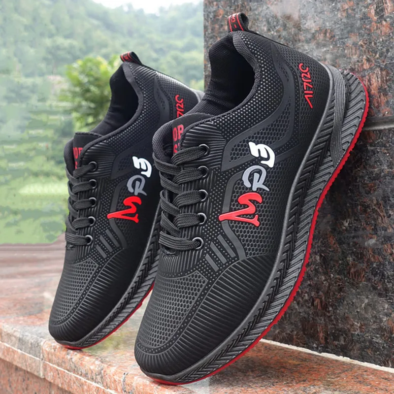

2021 Men Sports Shoes Mesh Lace Up Men Running Shoes Cheap Outdoor Jogging Sneakers Breathable Male Trainers Walking Footwear