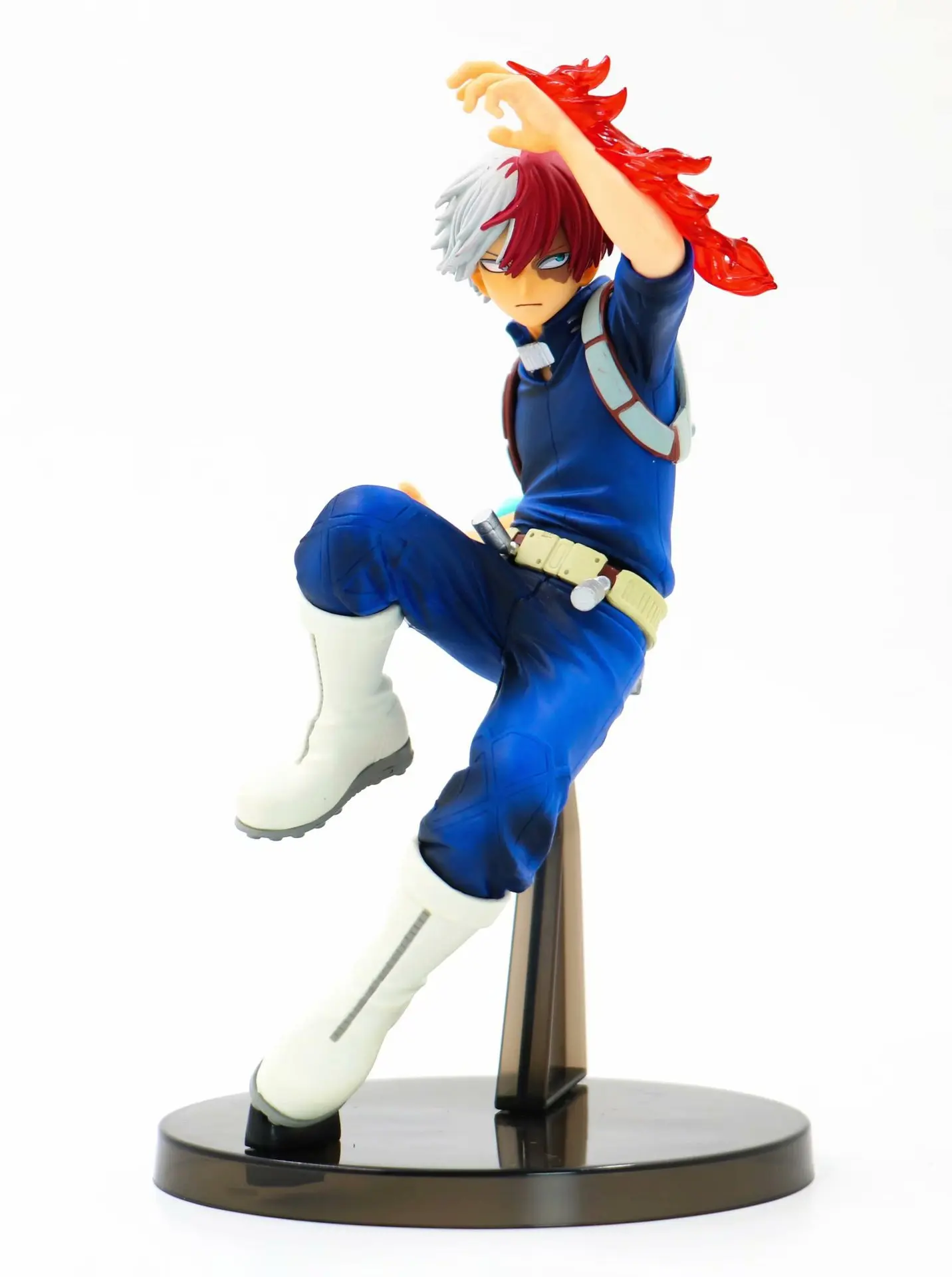 

Hand-made My Hero Academia 3rd Generation Booming Frozen Frozen Bakuhao Shengzhi Combat Edition Hand-decorated Model of Grip