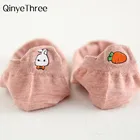 Новые женские Асимметричные носки с вышивкой в виде смешных животных, счастливый котенок, морковка, кролик, медведь, собака