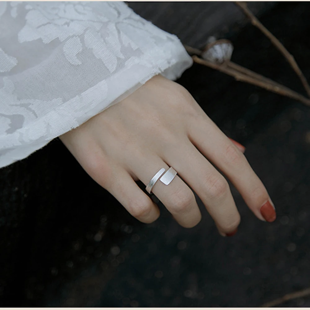 

Retro Contracted Creative Finger Ring Asymmetric Geometry Adjustable Rings Punk Women Jewelry For Party Gift Ring