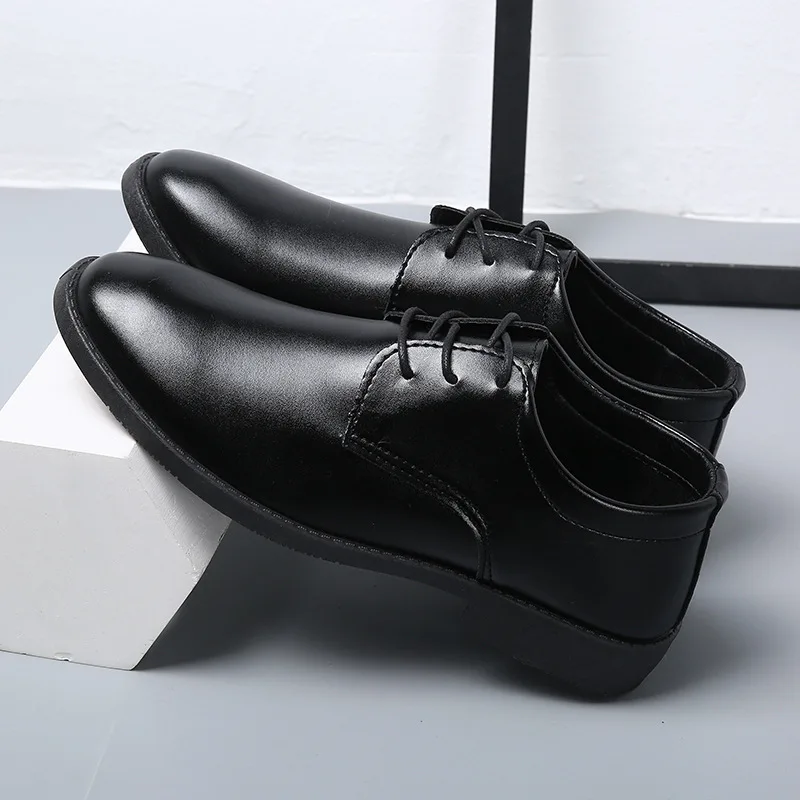 

2021 Spring Autumn New British Style Men's Dress Shoes Pointed Toe Slip-on Casual Business Shoes Breathable Non-slip for Wedding