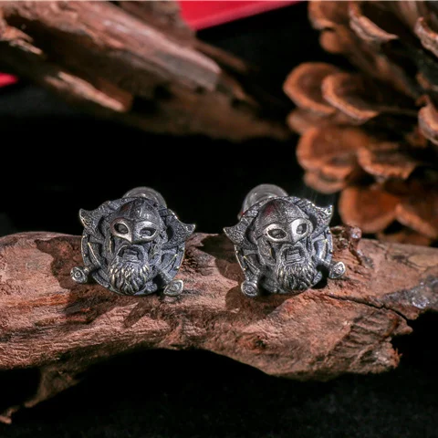 

Retro Silver Color Stud Earring Viking Pirate Skull Earrings Scandinavia Motorcycle Party Biker Jewelry Men Women's Earrings