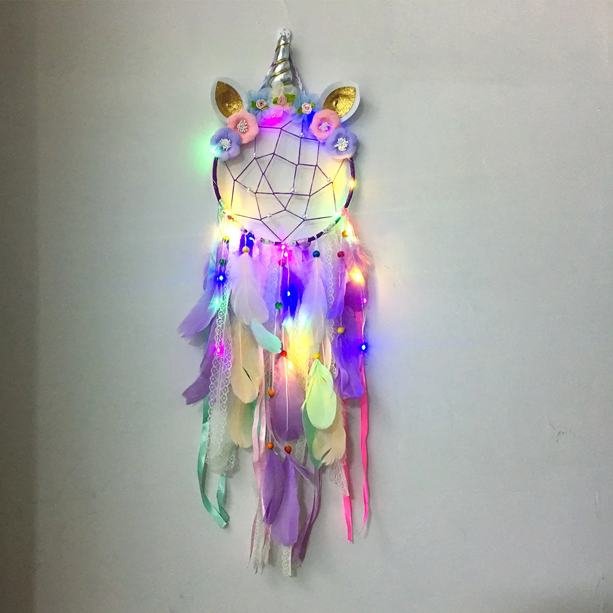 

Handmade Unicorn Dream Catcher Colorful Feather Dream Catchers Home Decor Wall Hanging for Girls Kids Room Decoration Gift