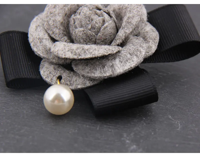 

Korean Cloth Rose Flower Camellia Pearl Large Bow Tie Brooches for Women Neckpin Bowtie Shirt Dress Collar Pin Gifts Accessories
