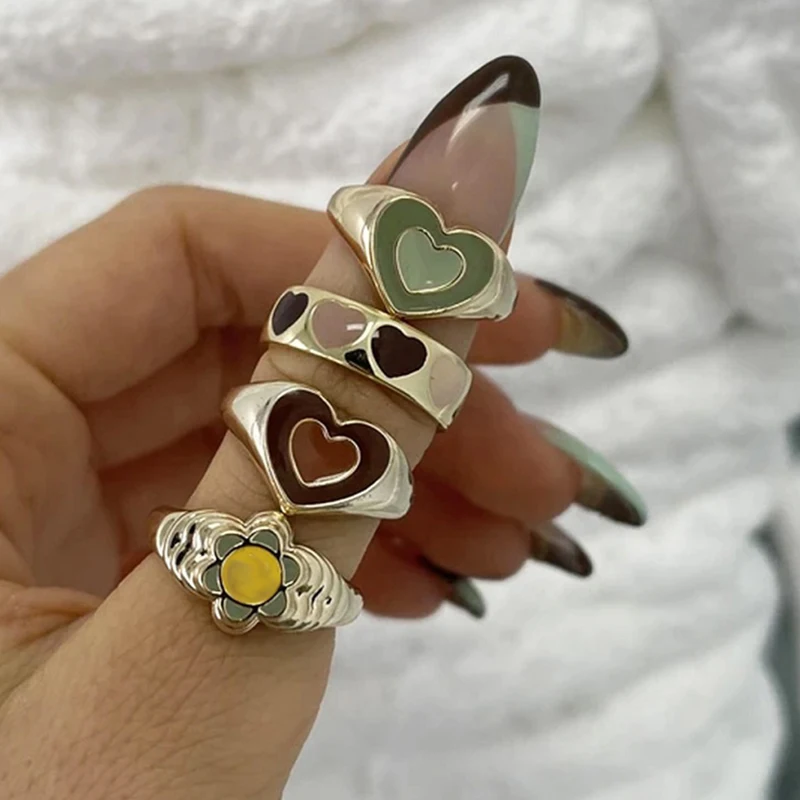 

UILZ Trendy Y2K Vintage Double Layer Heart Enamel Ring for Women Dripping Oil Color Contrast Love Metal Rings Couple Jewelry