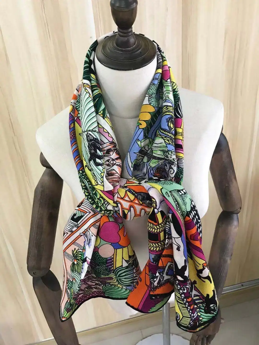 

2021 new arrival autumn winter yellow leapord 140*140 cm scarf 70% cashmere 30% silk scarf wrap for women lady girl gift hijab