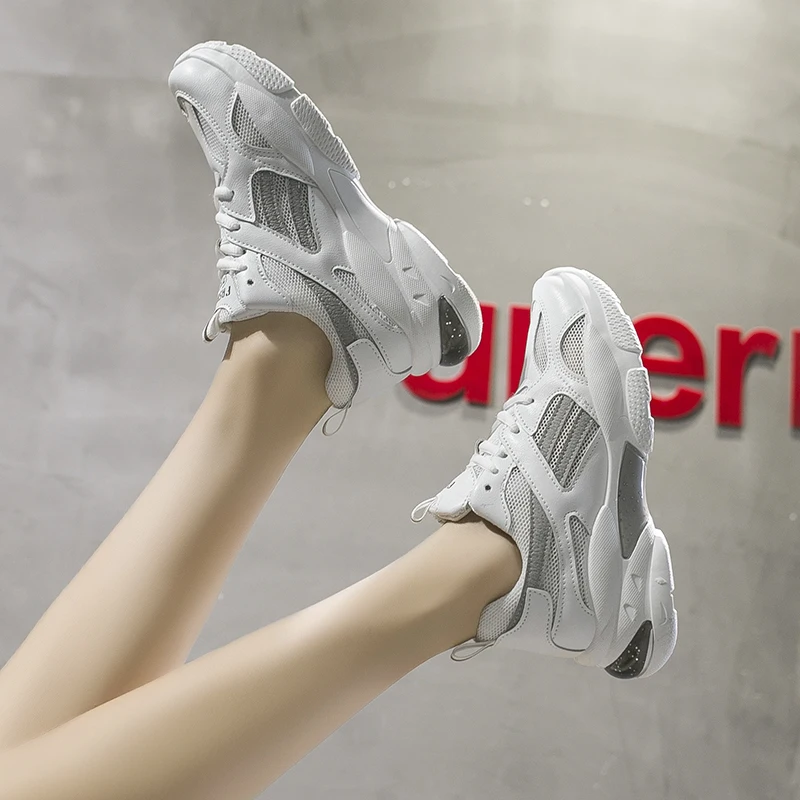 

Women's Shoes
