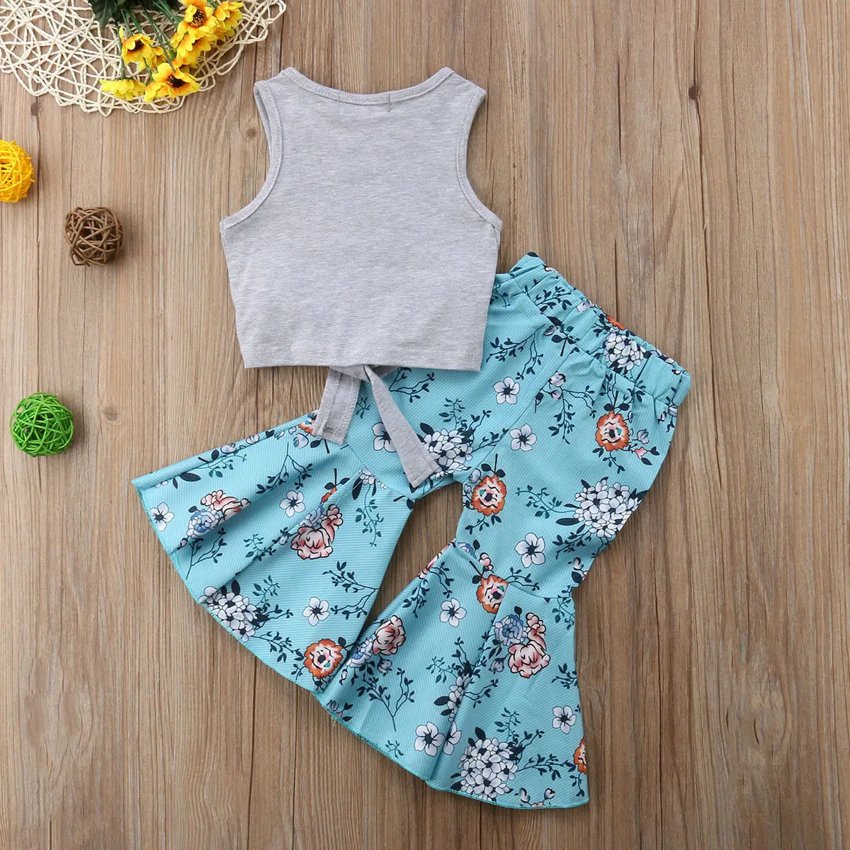 Красивая одежда принцессы летние крутые топы жилет однотонные расклешенные