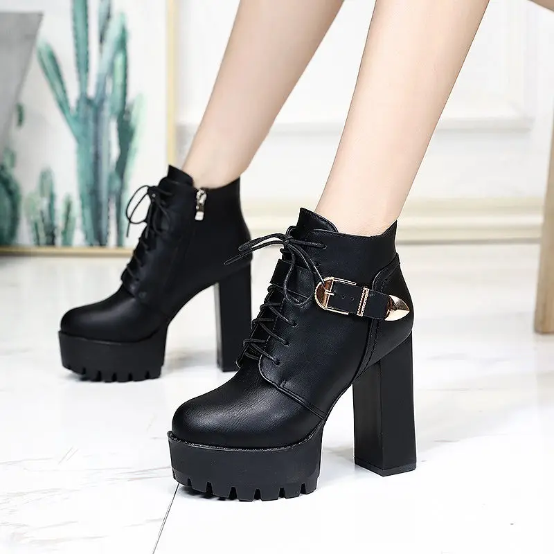 

Новые женские короткие ботинки на высоком каблуке туфли-лодочки на платформе на толстом каблуке кожаные ботинки на платформе ботинки марти...