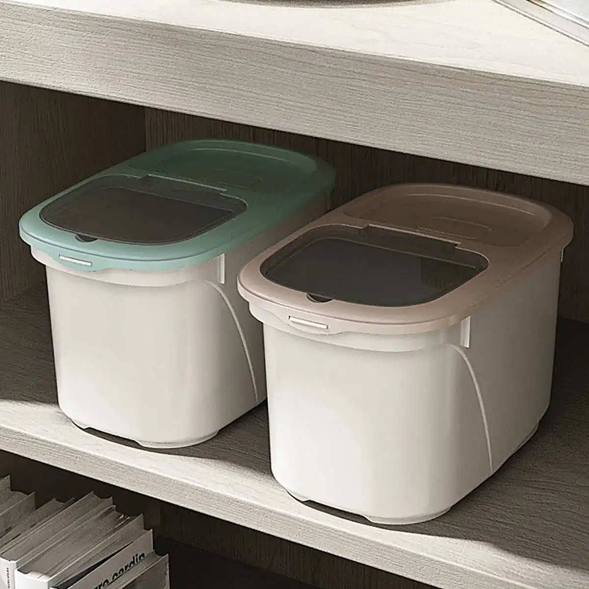 Пластиковый контейнер для зерновой муки 10/20 кг |