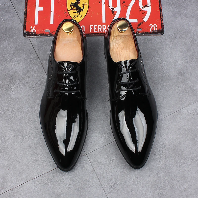 Платье из новой коллекции на шнуровке кожа обувь плоской подошве лоферы для