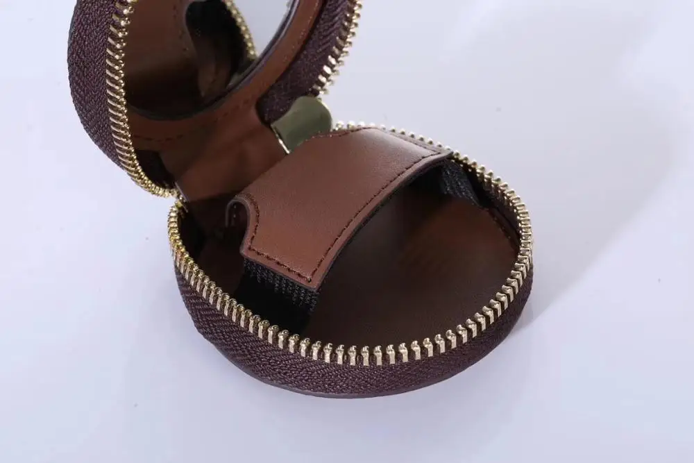 Чехол-накладка для наушников AIRPODS PRO с ремешком и зеркалом макияжа | Электроника