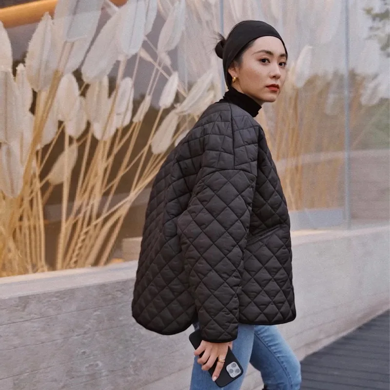

2021 Autumn and Winter New Short Front and Back Long Rhombus Check Short Round Neck Button Cotton Jacket