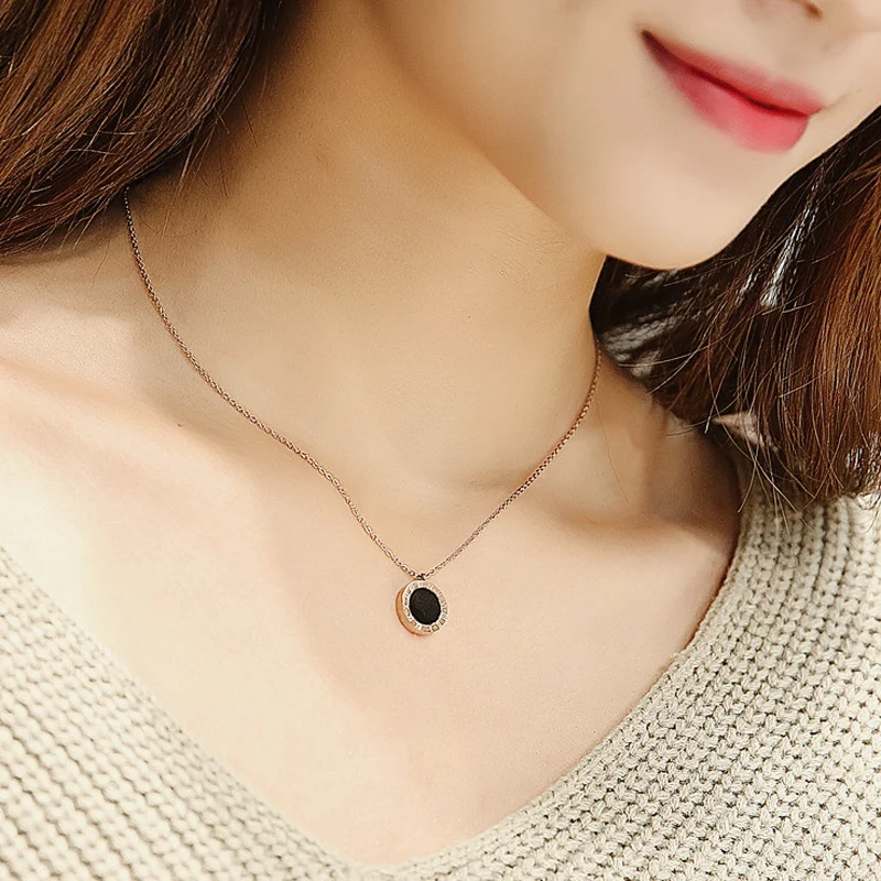 

LOVR Luxury Elegant Crystal Choker Fashion Roman Digital Stainless Steel Gold Silver Color Pendant Necklaces for Women Jewelry