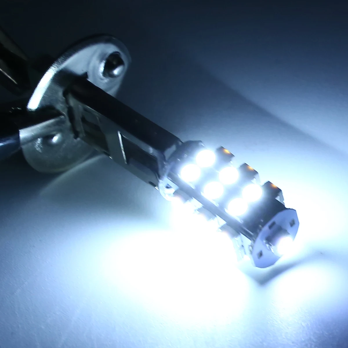 

2pcs H1 25 SMD LED Car Fog Driving Headlight Replacement Headlamp Bulb Super Bright White Car Light Bulbs