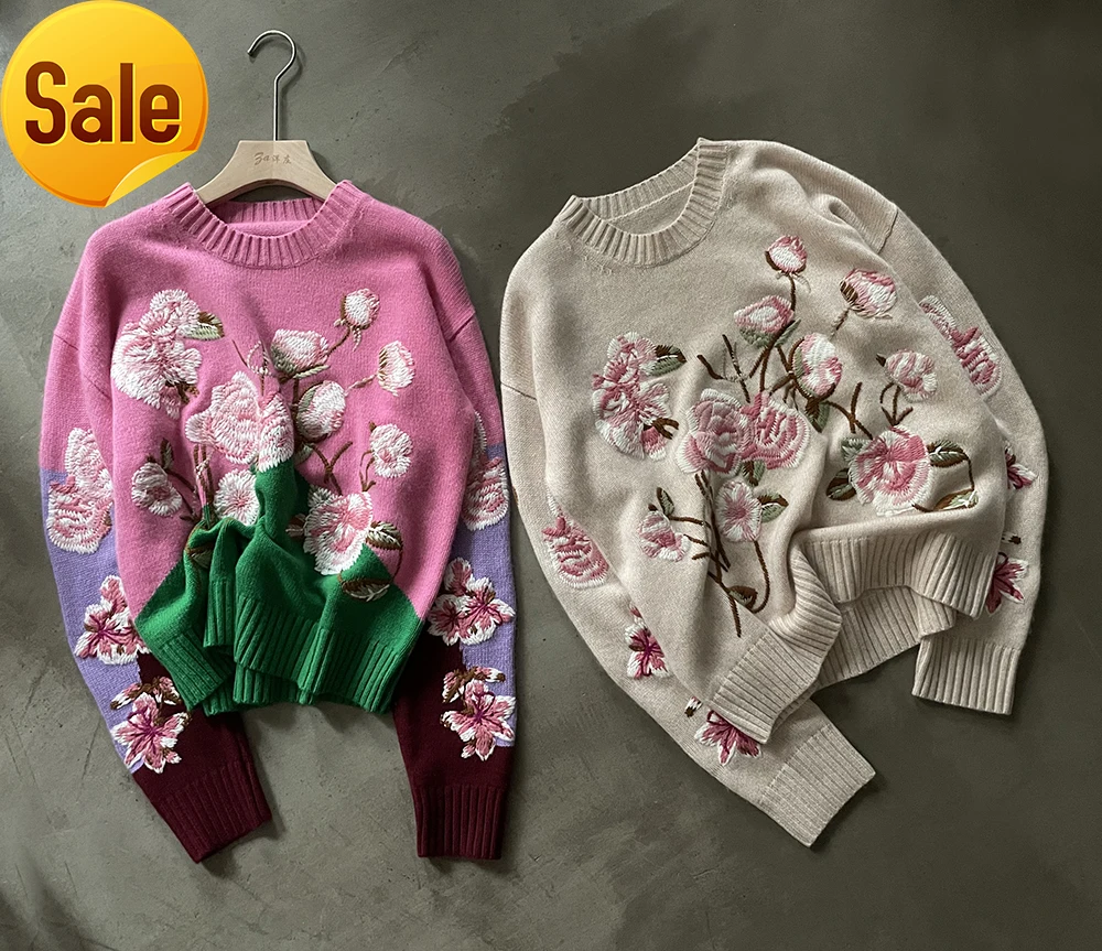 

Italy Ding luxury V home network over fine luxury embroidery contrast color long sleeved cashmere sweater