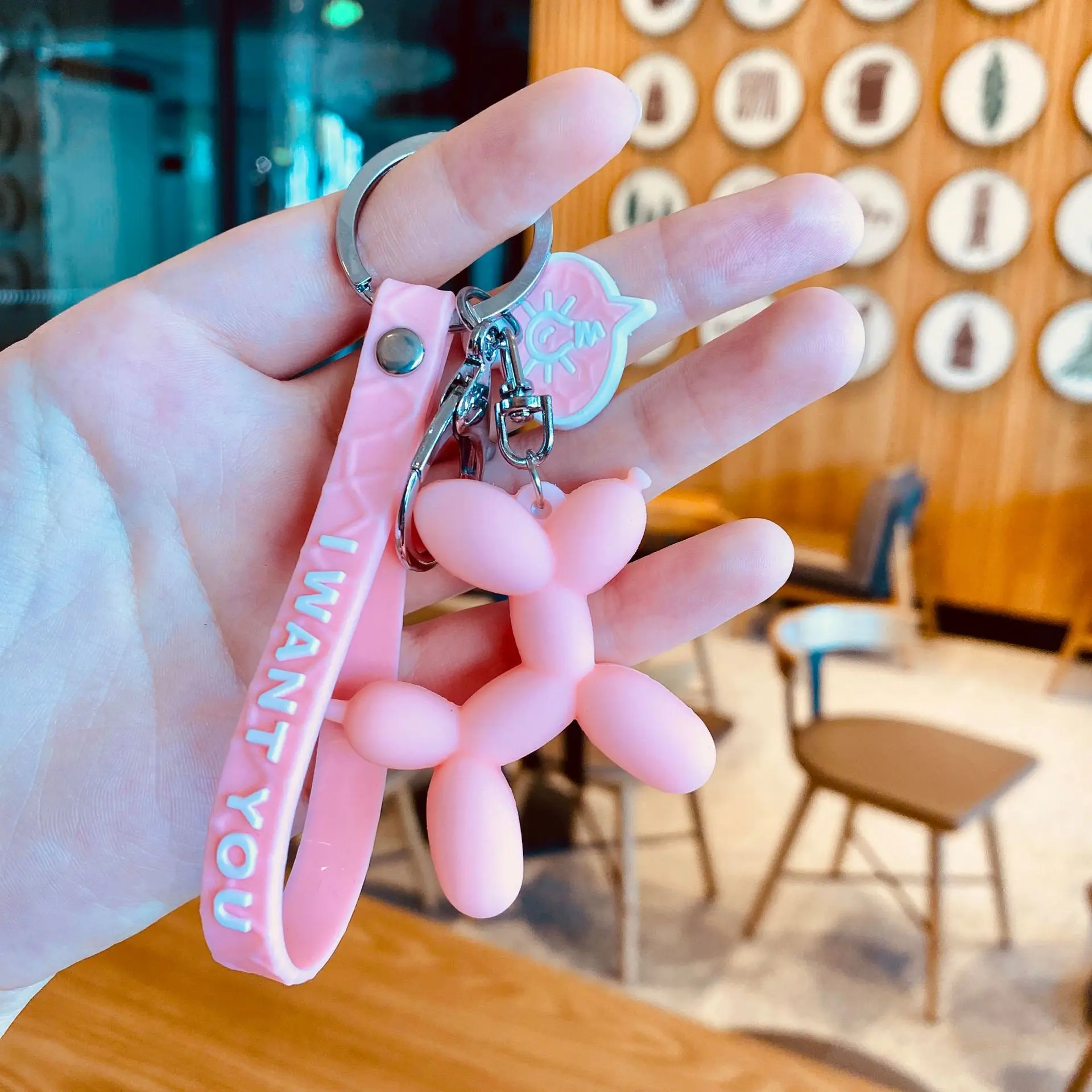

Cartoon Balloon Dog Keychain Colorful Soft Rubber PVC Lovely Dog Keychains For Women Key Chain Car Key Ring Bag Pendant Jewelry