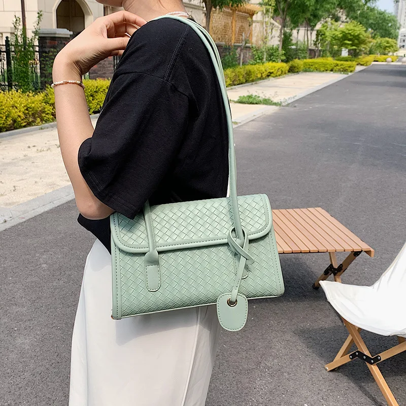 

Summer Solid Color Shoulder Crossbody Bags For Women 2021 Weave Casual Handbag Women's Luxury Fashion Armpit Bag Underarm Purses