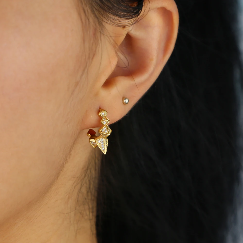 Оптовая продажа Модные женские ювелирные изделия Круглые серьги гвоздики с