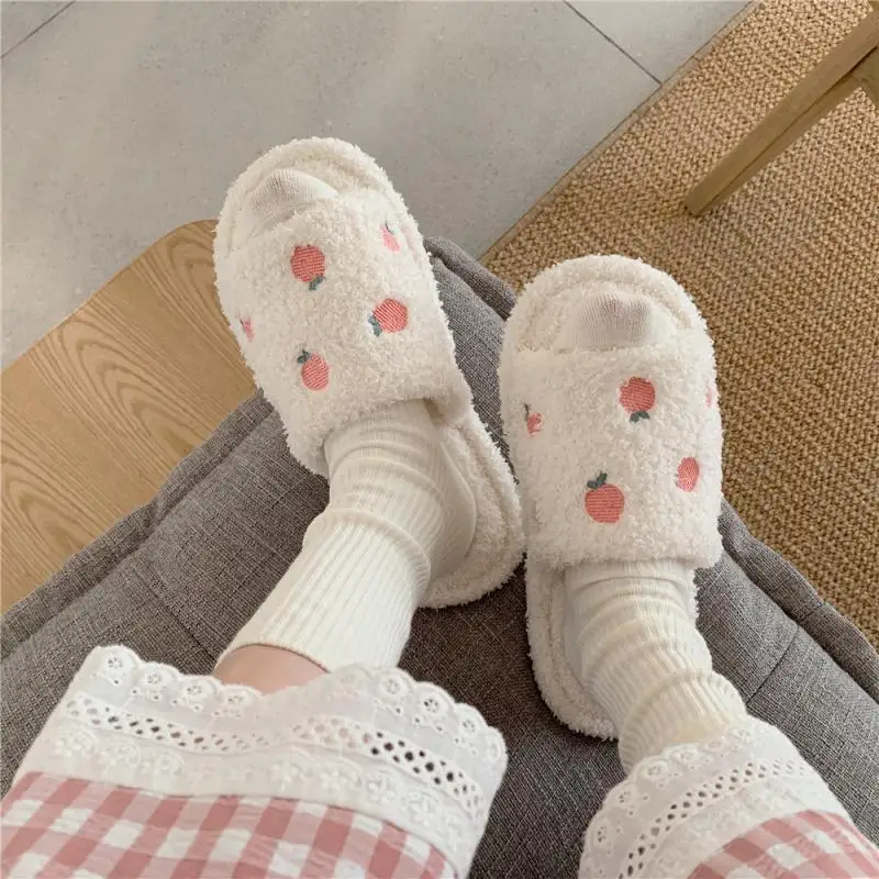 

Women Lovely Fruit Fur Slippers Winter Home Soft Shoes Ladies strawberry Warm Slip on Flats Female Pink Size 36-41 TX461