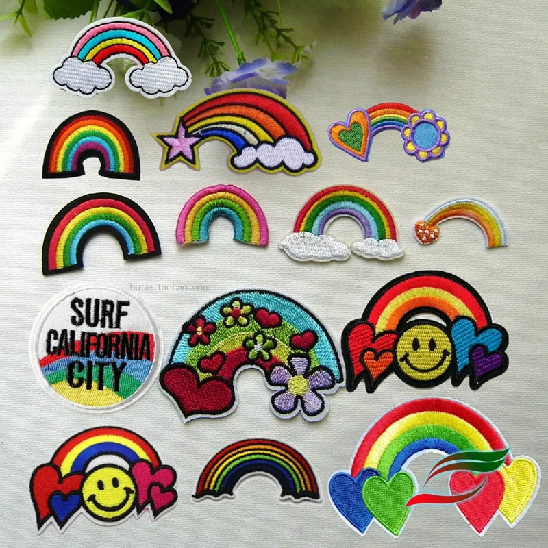 Клейкие тканевые наклейки B301 с вышивкой изогнутые радужные белые облака улыбка