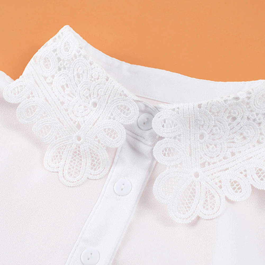 Женская шифоновая блузка со съемным кружевом демисезонная кружевным воротником