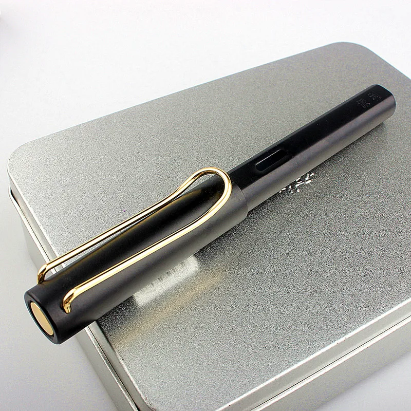 

Ручка перьевая матовая черная, 0,38 мм, с наконечником