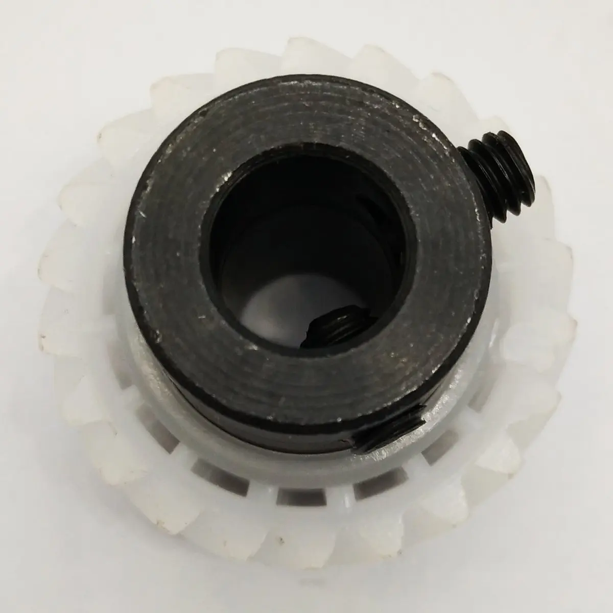 Hook Drive Gear #542319 For Singer 680 690 690U |