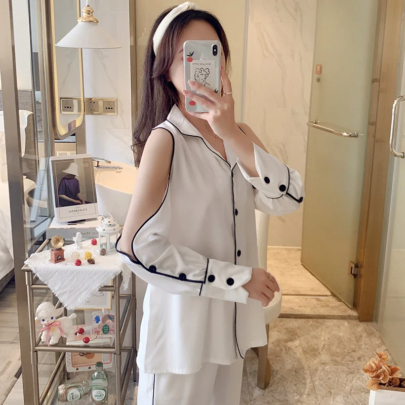 

Ice Silk Long Sleeve Women's New Off Shoulder Pajamas