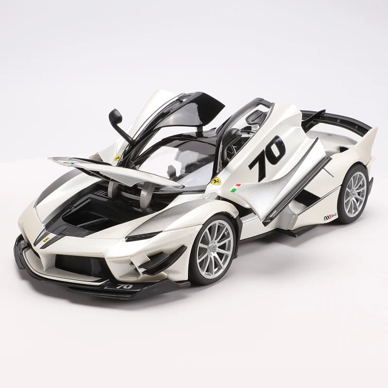 Модель автомобиля Bburago из сплава 1:18 FERRARI FXX K EVO|Наземный транспорт| |