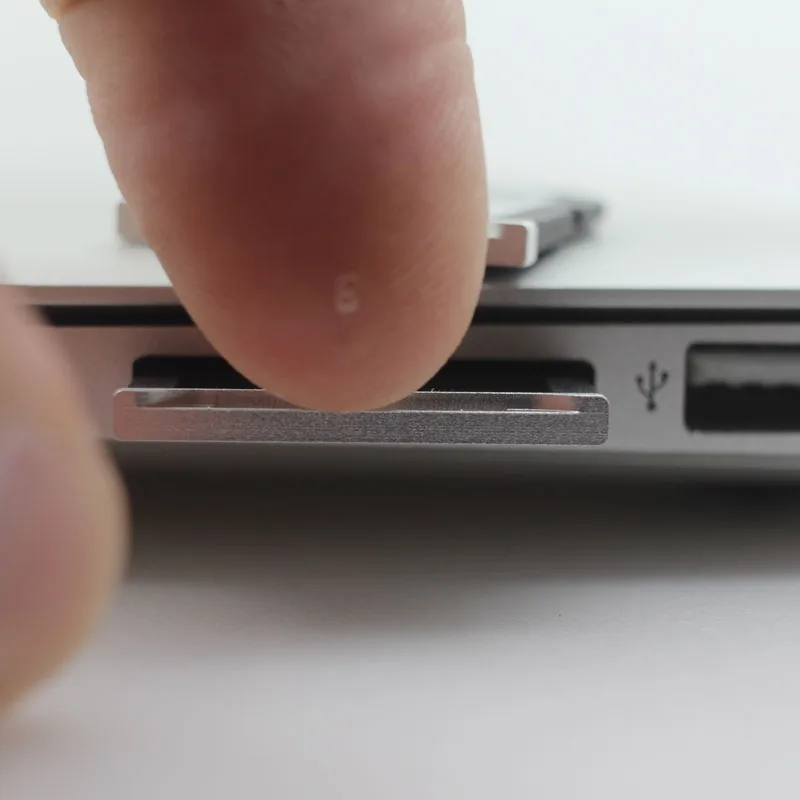 Алюминиевое устройство для чтения карт памяти Micro SD на 13/15 дюймов и MacBook Air 13