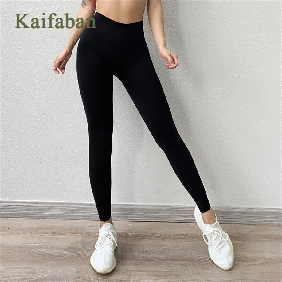 Женские бесшовные леггинсы с эффектом пуш-ап 4 цвета | Спорт и развлечения