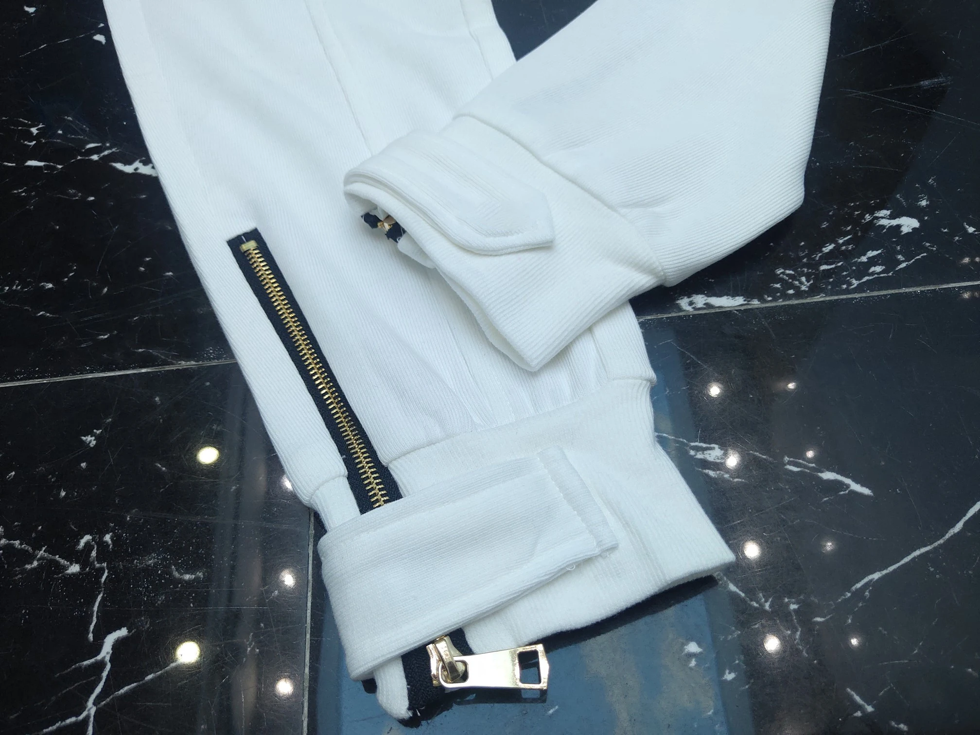 

Men's Pants Fashion Leisure Loose Harajuku Jogging Tracks for Men and Women popular logo