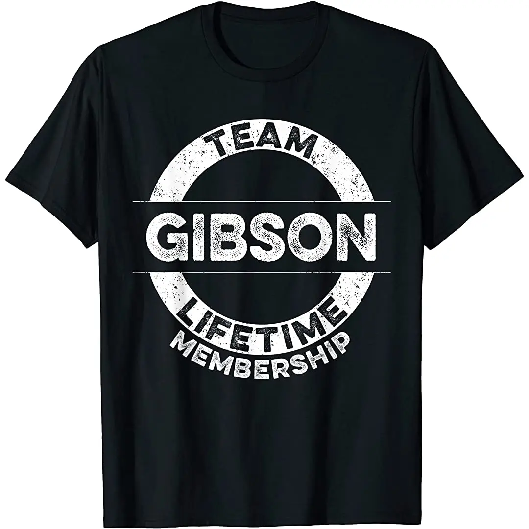 Забавная Футболка с именем семьи Gibson