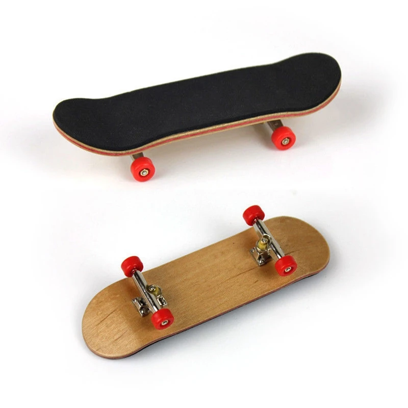 

1 Set Wooden Fingerboard Skateboard with Box Children Deck Sport Game Gift Maple Novelty Finger Toy for Adults Kids