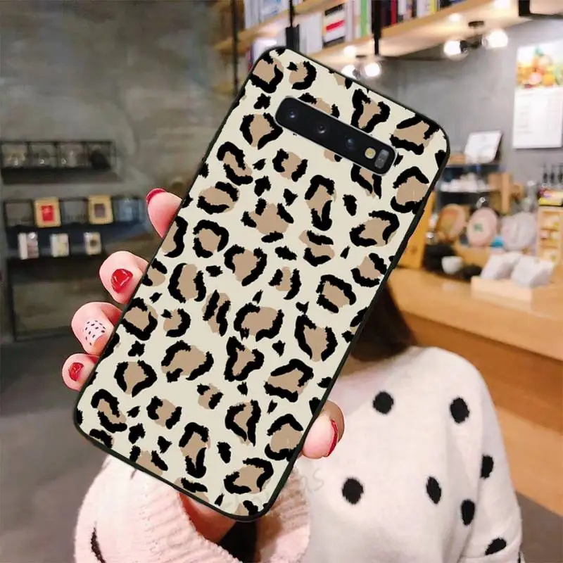 

Leopard sexy painting Phone Case For Samsung A50 A51 A71 A20E A20S S10 S20 S21 S30 Plus ultra 5G M11 funda shell