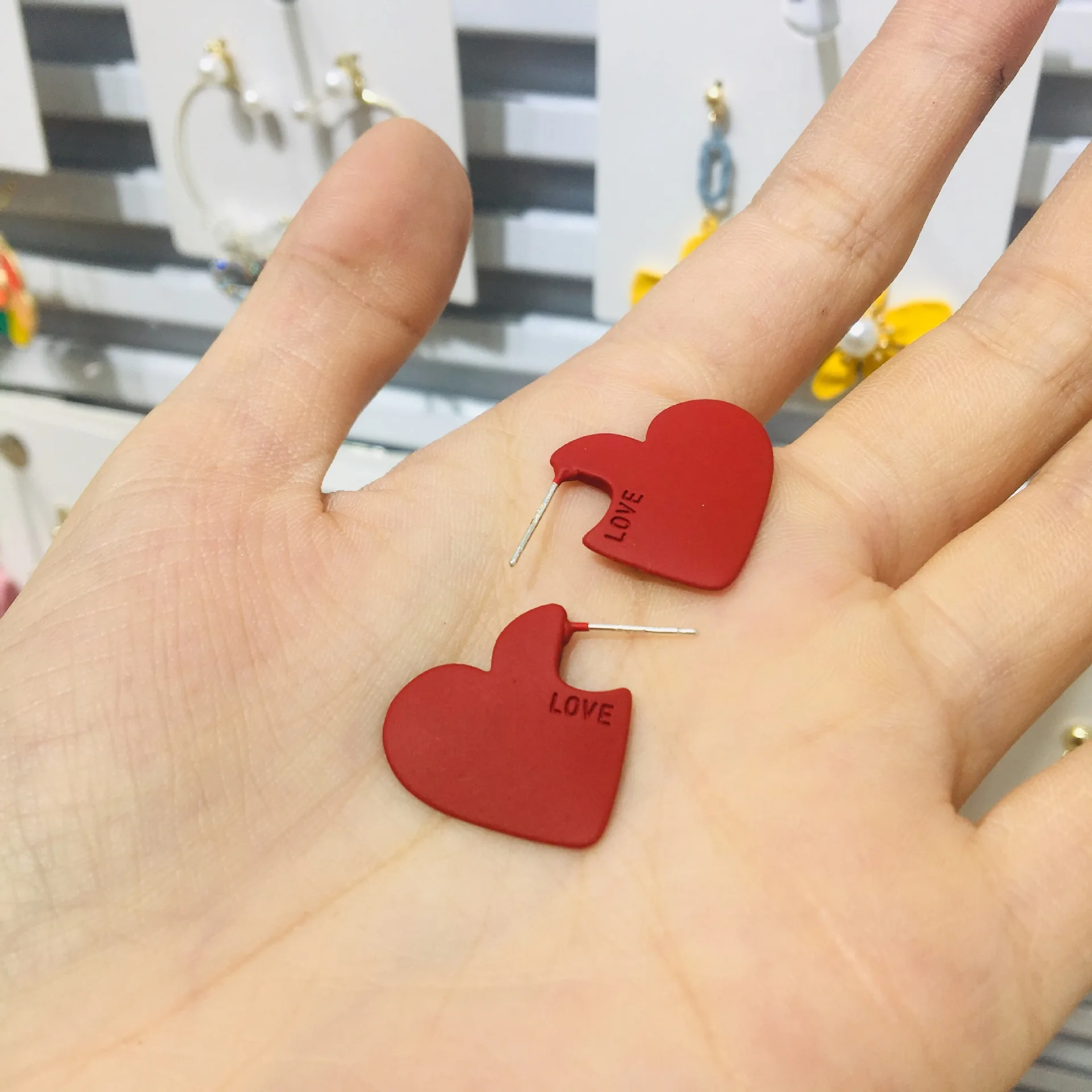 Южная Корея матовые летние серьги с надписью Love простые персиковые в форме