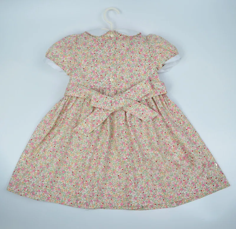 

Baby girl vintage floral summer smocked princess dress kids casual embroidered peter pan collar birthday party dress