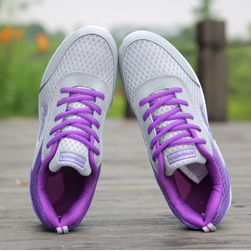 Женские спортивные туфли дышащие кроссовки на плоской подошве для газона