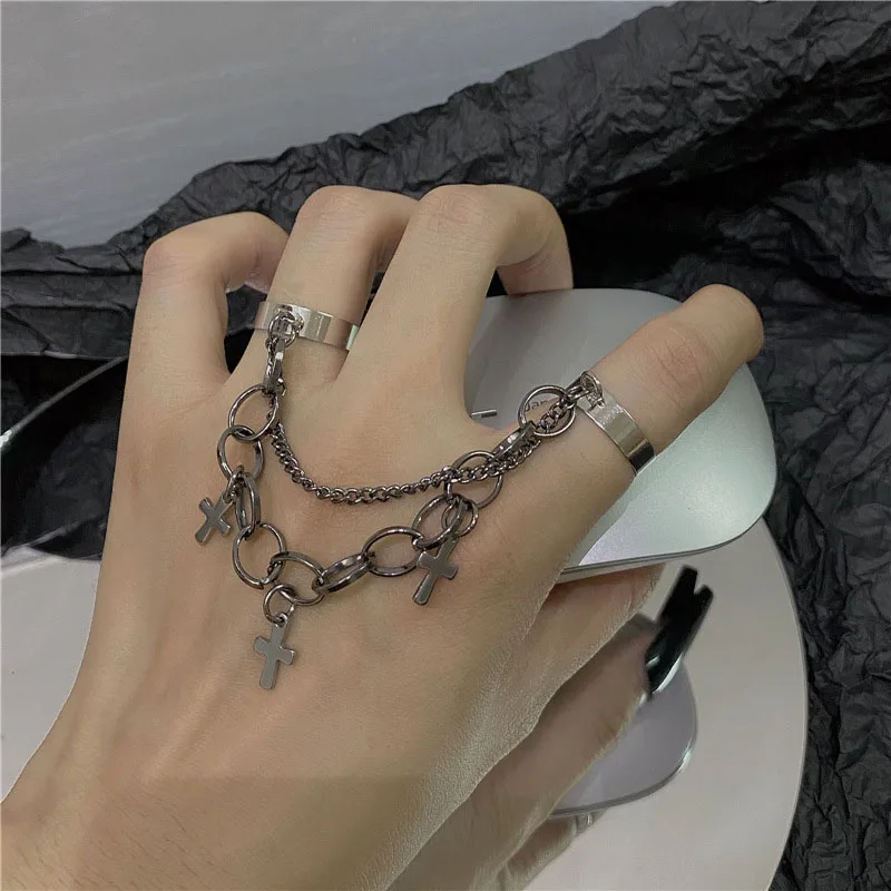 

Women's Rings one Phalanx Fashion 2022 Trend Set of Rings Haloween Gift Punk Ring Wholesale 2000s Aesthetic Accessorie