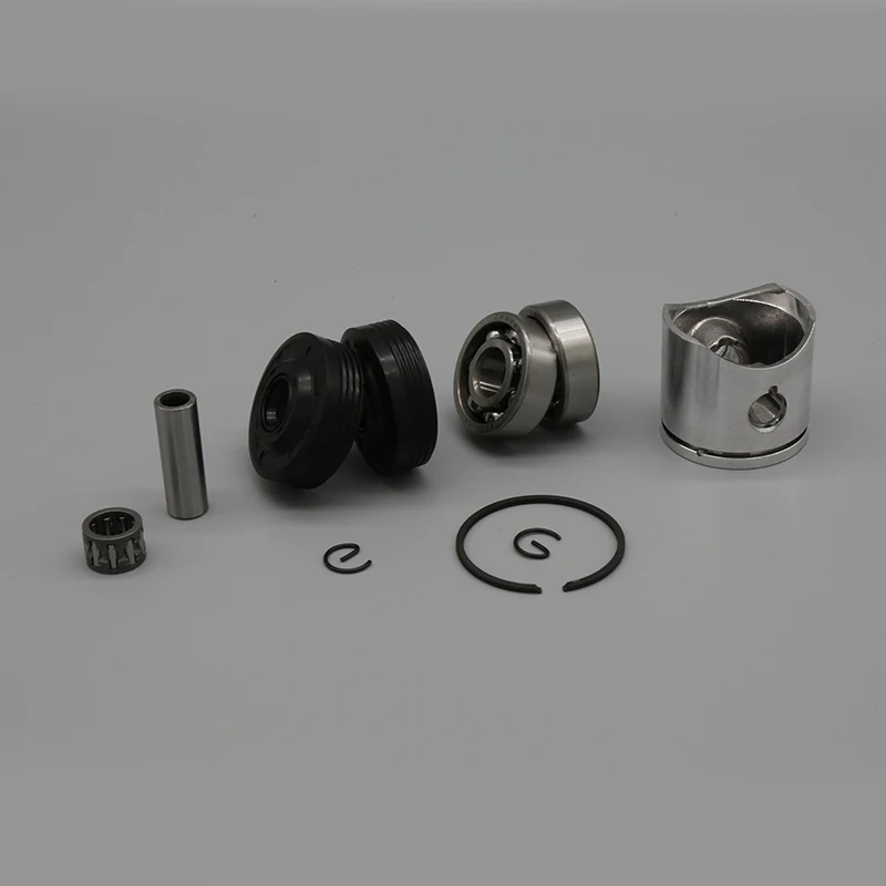 38mm 40mm Piston Ring Crank Ball Bearing Oil Seals Fit For HUSQVARNA 36 136 136LE 137 137e 142 141 Chainsaw Engine Spare Parts |